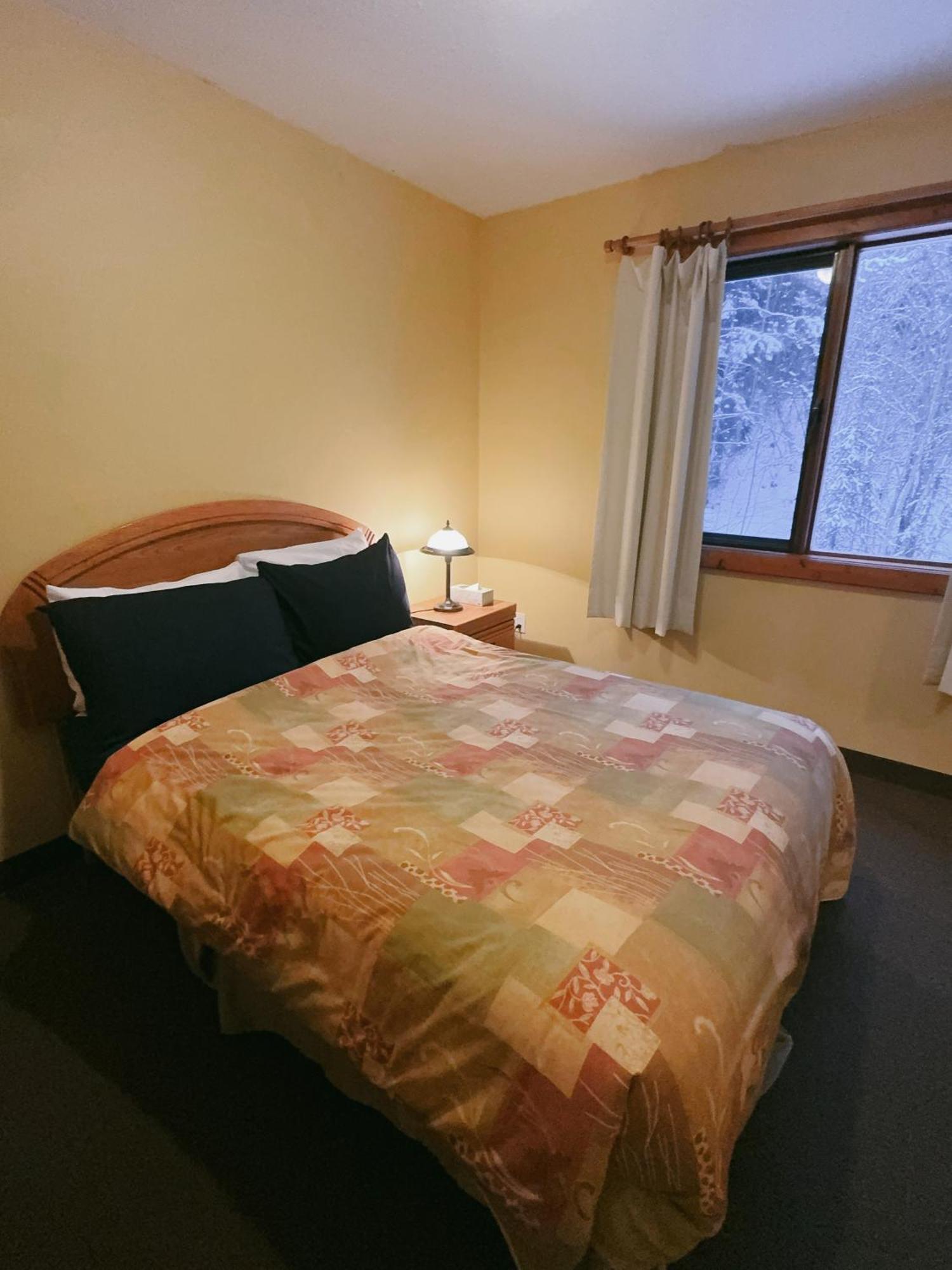 Alpine Meadows Lodge Golden Exterior foto